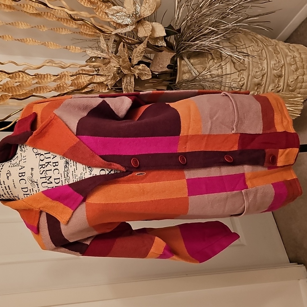 ORANGE MULTI COLOR BUTTON DOWN SWEATER - Picture 2 of 9